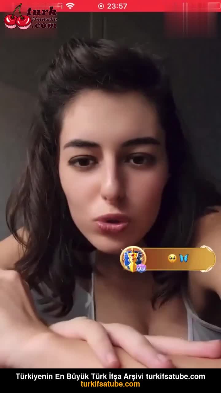 Laris ifşa Sağlam hatundan kalça show - Video İzle