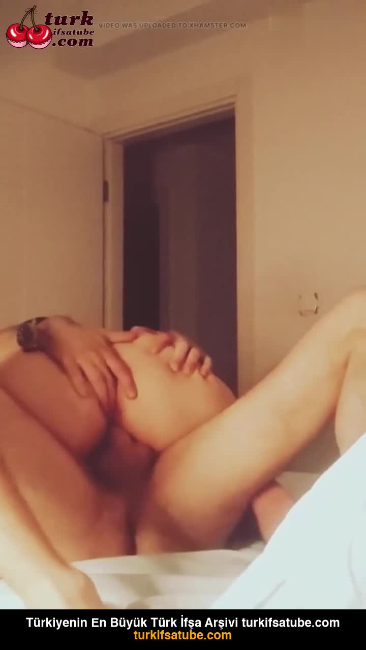 Bedava Porno Milf hatunu kucakta doyurdu - Video İzle