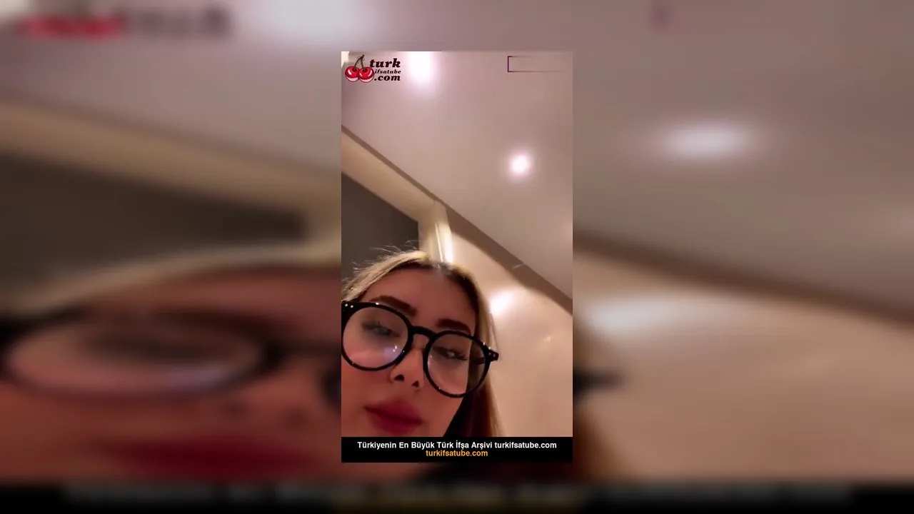 Celine ifşa Sexy hatundan kudurtucu HD kalite yayın - Video İzle Resmi