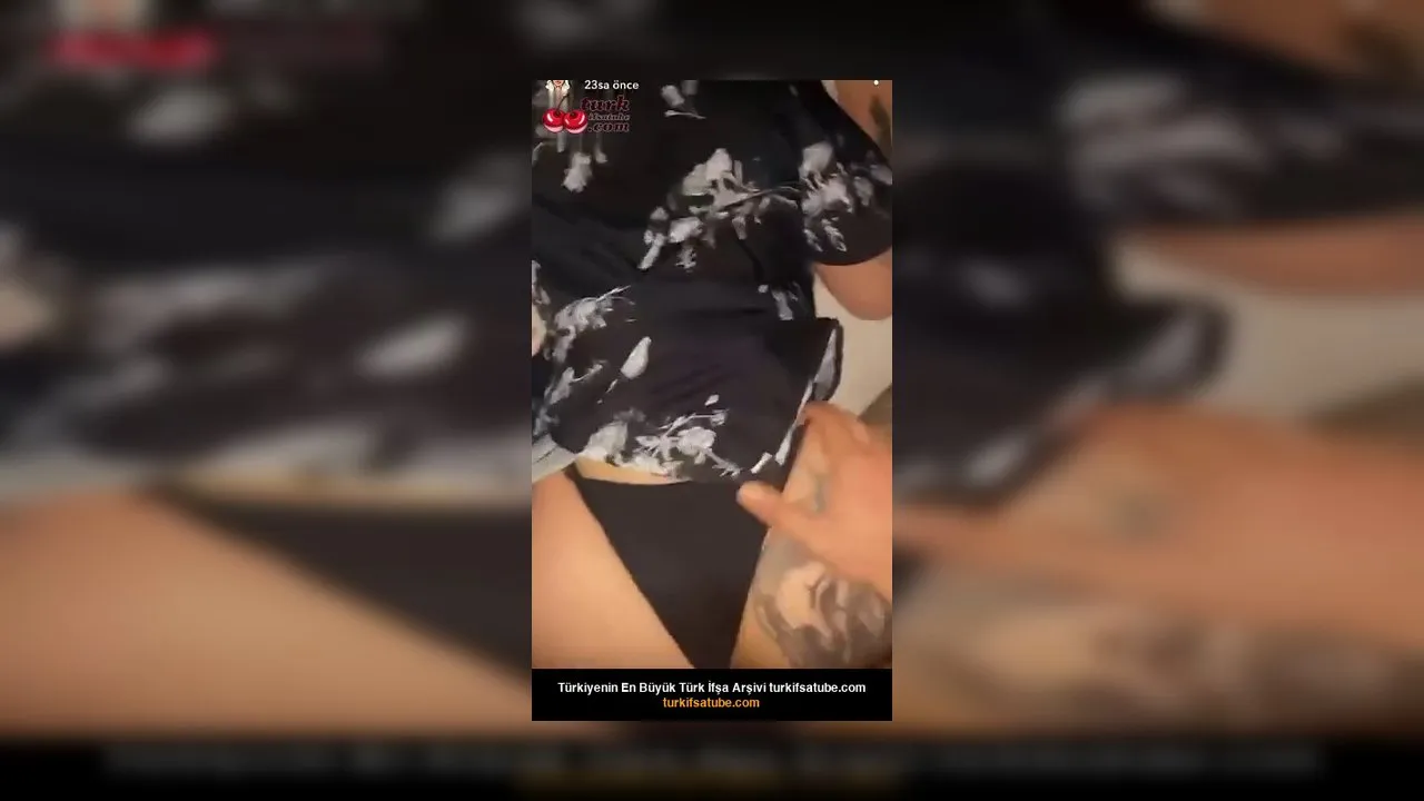 Simay Tektaş porno ifşa Sakso Sex - Video İzle Resmi