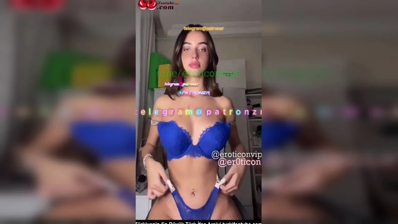 Elanur Ayan ifşa nude amcık Resmi