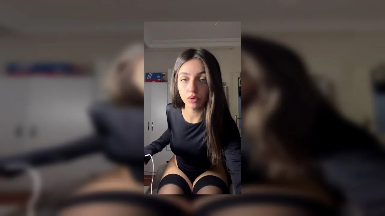 Elanur Ayan Premium ifşa videoları part 83 - Video İzle Resmi